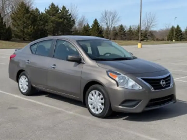2017 NISSAN VERSA rental vehicle